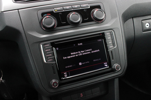 Volkswagen Caddy 2.0 TDI L1H1 BMT 189PK / FULL OPTIONS / GTI INTERIEUR / R- LINE / NIEUWSTAAT / ELEK- PAKKET / NAV / APPLE CARPLAY