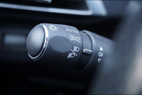 Peugeot 3008 225PK PHEV GT AUT. | PACK BUSINESS | NED. AUTO | MASSAGE STOEL