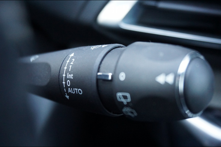 Peugeot 3008 225PK PHEV GT AUT. | PACK BUSINESS | NED. AUTO | MASSAGE STOEL