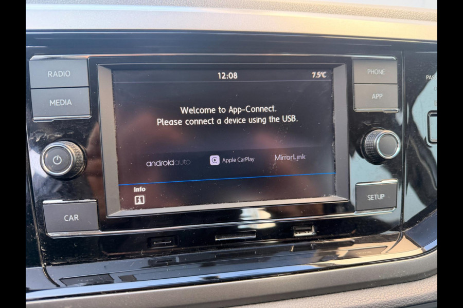 Volkswagen Polo 1.0 Carplay Stoelverw Parkpilot Dealer Onderhouden