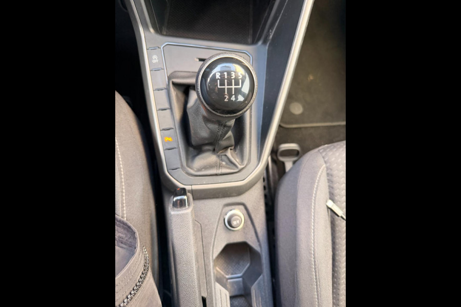 Volkswagen Polo 1.0 Carplay Stoelverw Parkpilot Dealer Onderhouden