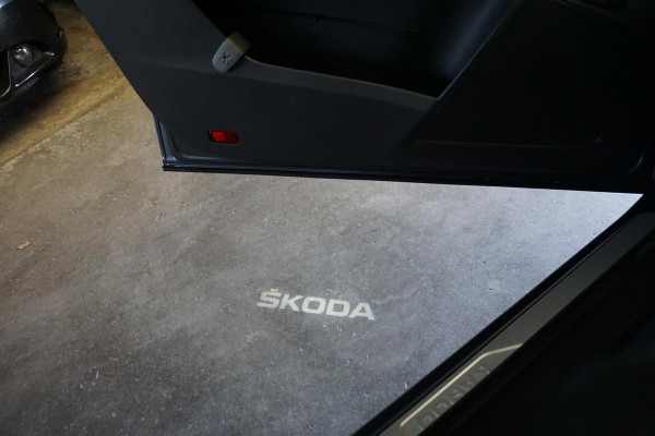 Škoda Karoq 1.5 TSI 150PK ACT Style Business/Trekhaak/18Inch./ Automaat DSG-7.