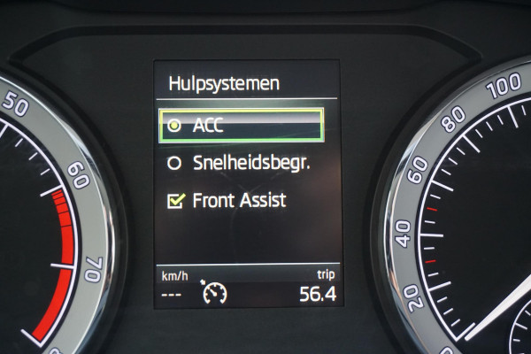 Škoda Karoq 1.5 TSI 150PK ACT Style Business/Trekhaak/18Inch./ Automaat DSG-7.