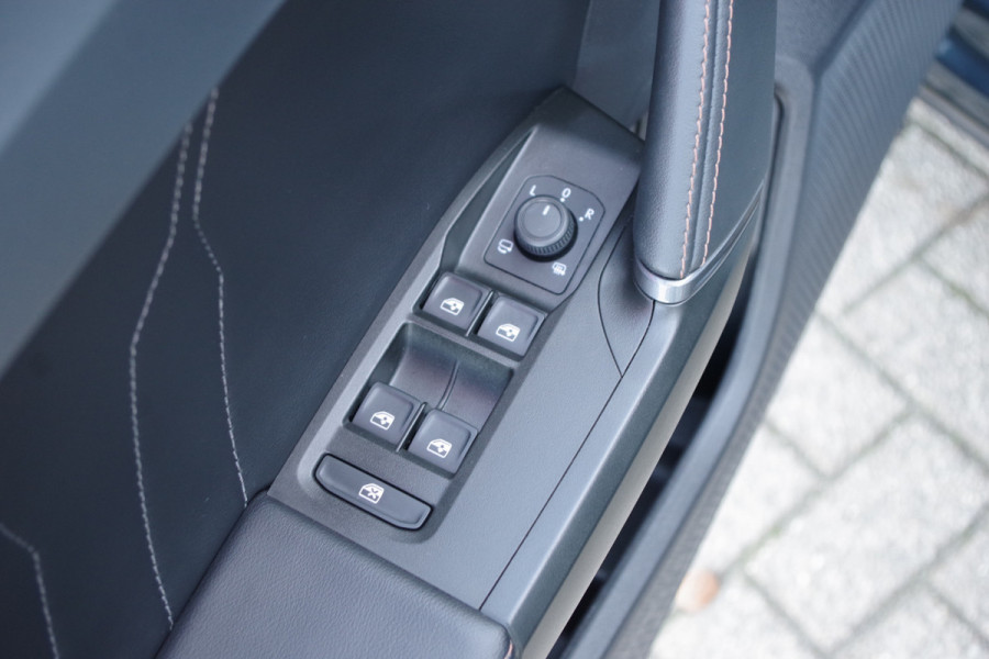 CUPRA Formentor 1.4 e-Hybrid 245 PK VZ Performance PHEV, Panoramadak, Adap. Cruise Control