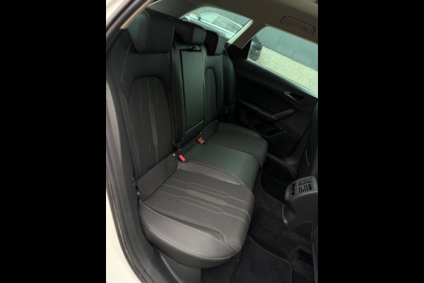 CUPRA Leon Sportstourer 1.4 e-Hybrid VZ CarPlay