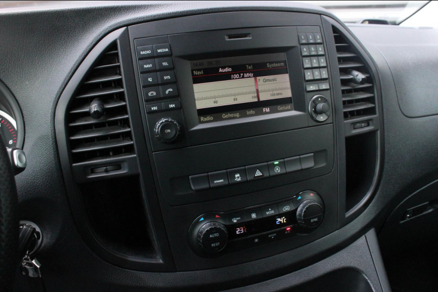 Mercedes-Benz Vito 190PK EXTRA LANG JB- EDITION FULL BLACK / AMG / SPOILER / VERLAGINGSVEREN / NAVIGATIE / SIDE- BARS / FULL / NAV