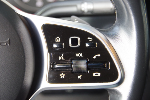 Mercedes-Benz Sprinter 319 3.0 CDI V6 L2H2 AUT. LED, LUCHTVERING, MBUX 10'', 360 CAMERA, STOELVERWARMING, CRUISE, CLIMA, PARKEERSENSOREN