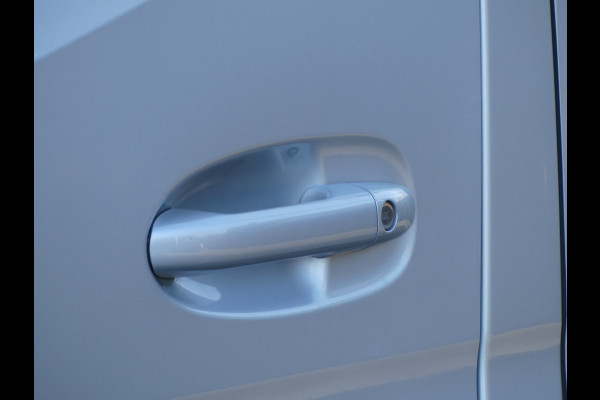 Mercedes-Benz Sprinter 319 CDI V6 L2H2 VANSTEP 3500KG Trekgewicht Camera/Navigatie