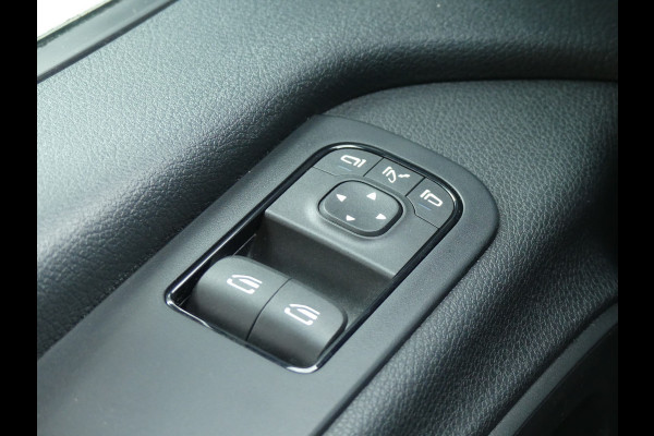 Mercedes-Benz Sprinter 319 CDI V6 L2H2 VANSTEP 3500KG Trekgewicht Camera/Navigatie