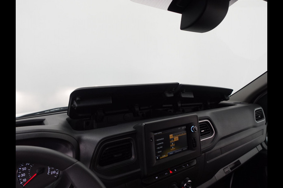 Renault Master T33 2.3 dCi 135PK L2H2 Work Edition Airco Cruise Camera Navi Parkeersensoren Trekhaak