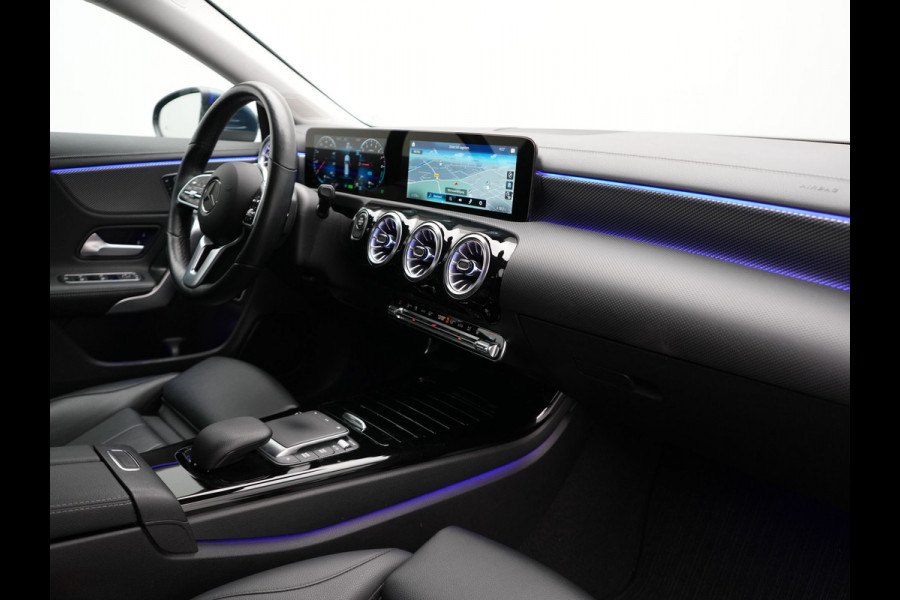 Mercedes-Benz CLA-Klasse Shooting Brake 250 e Progressive Plug In Hybrid 218pk Dealer O.H. PHEV | Adaptive Cruise | 360 Camera | Lederen Sportstoelen Massage & Memory | Widescreen Navi | Sfeerverlichting | Stoelen & Stuur Verwarmd | Apple Carplay | Navigatie | DAB |