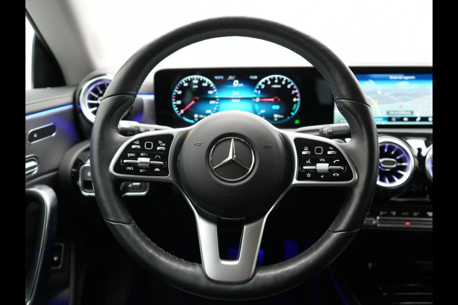 Mercedes-Benz CLA-Klasse Shooting Brake 250 e Progressive Plug In Hybrid 218pk Dealer O.H. PHEV | Adaptive Cruise | 360 Camera | Lederen Sportstoelen Massage & Memory | Widescreen Navi | Sfeerverlichting | Stoelen & Stuur Verwarmd | Apple Carplay | Navigatie | DAB |