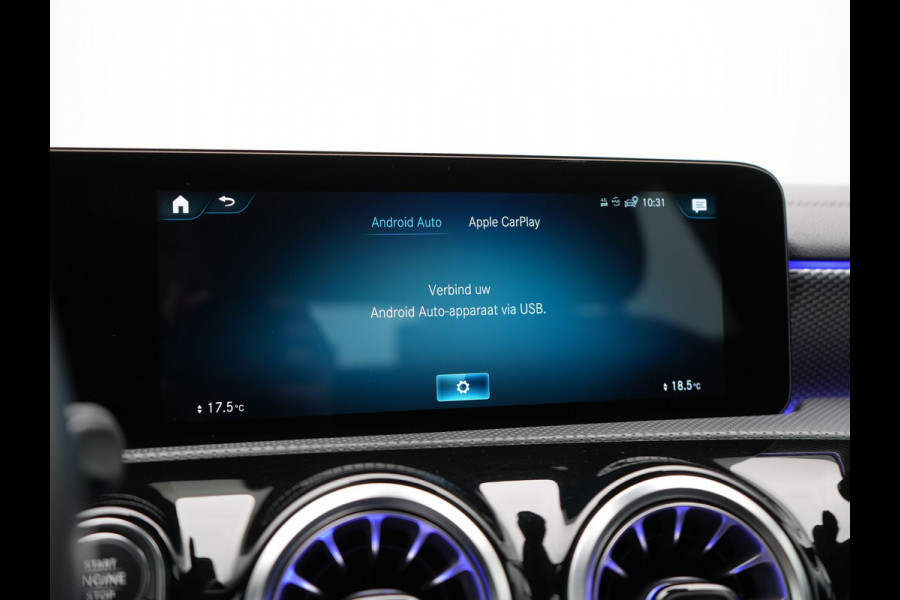 Mercedes-Benz CLA-Klasse Shooting Brake 250 e Progressive Plug In Hybrid 218pk Dealer O.H. PHEV | Adaptive Cruise | 360 Camera | Lederen Sportstoelen Massage & Memory | Widescreen Navi | Sfeerverlichting | Stoelen & Stuur Verwarmd | Apple Carplay | Navigatie | DAB |