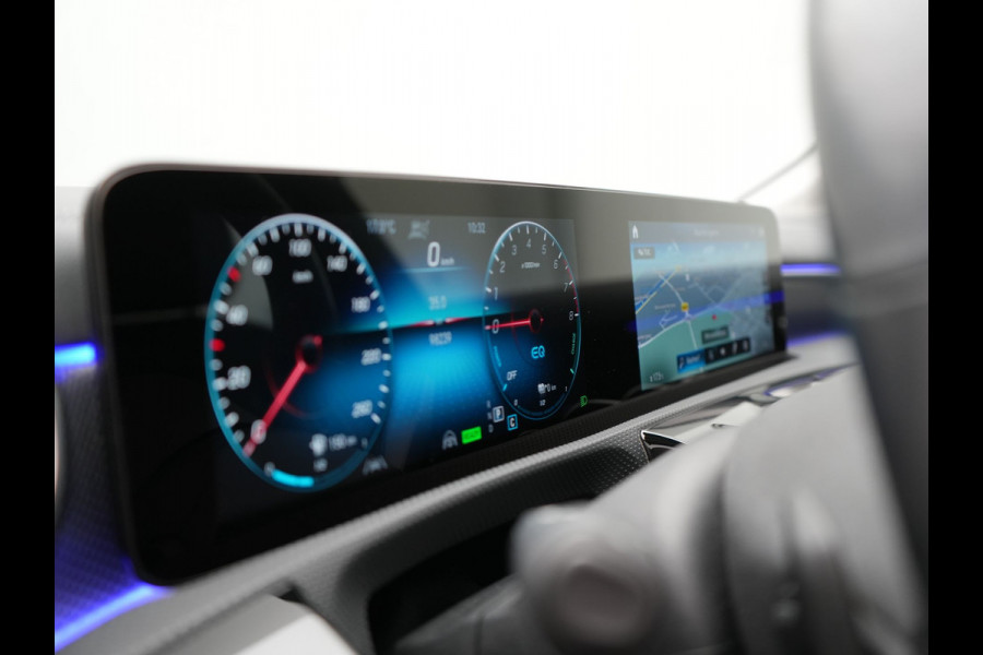 Mercedes-Benz CLA-Klasse Shooting Brake 250 e Progressive Plug In Hybrid 218pk Dealer O.H. PHEV | Adaptive Cruise | 360 Camera | Lederen Sportstoelen Massage & Memory | Widescreen Navi | Sfeerverlichting | Stoelen & Stuur Verwarmd | Apple Carplay | Navigatie | DAB |