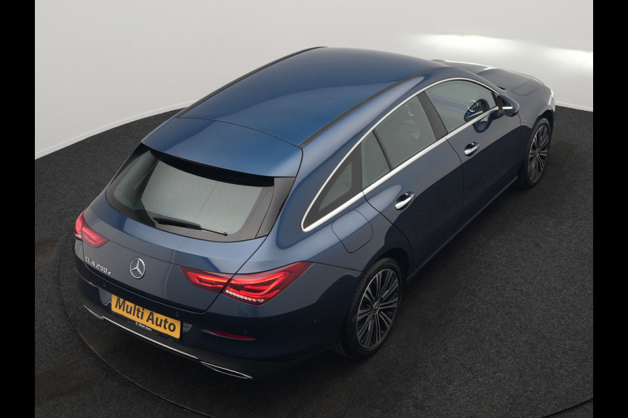 Mercedes-Benz CLA-Klasse Shooting Brake 250 e Progressive Plug In Hybrid 218pk Dealer O.H. PHEV | Adaptive Cruise | 360 Camera | Lederen Sportstoelen Massage & Memory | Widescreen Navi | Sfeerverlichting | Stoelen & Stuur Verwarmd | Apple Carplay | Navigatie | DAB |