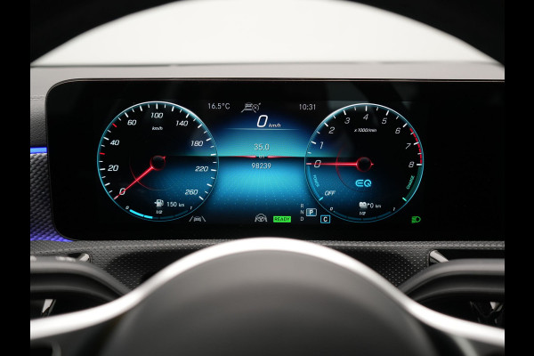 Mercedes-Benz CLA-Klasse Shooting Brake 250 e Progressive Plug In Hybrid 218pk Dealer O.H. PHEV | Adaptive Cruise | 360 Camera | Lederen Sportstoelen Massage & Memory | Widescreen Navi | Sfeerverlichting | Stoelen & Stuur Verwarmd | Apple Carplay | Navigatie | DAB |