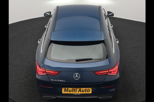 Mercedes-Benz CLA-Klasse Shooting Brake 250 e Progressive Plug In Hybrid 218pk Dealer O.H. PHEV | Adaptive Cruise | 360 Camera | Lederen Sportstoelen Massage & Memory | Widescreen Navi | Sfeerverlichting | Stoelen & Stuur Verwarmd | Apple Carplay | Navigatie | DAB |