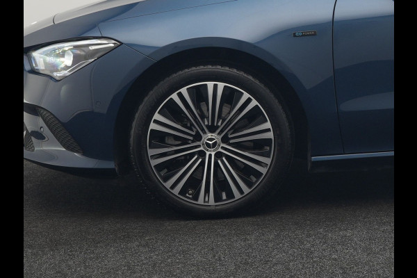 Mercedes-Benz CLA-Klasse Shooting Brake 250 e Progressive Plug In Hybrid 218pk Dealer O.H. PHEV | Adaptive Cruise | 360 Camera | Lederen Sportstoelen Massage & Memory | Widescreen Navi | Sfeerverlichting | Stoelen & Stuur Verwarmd | Apple Carplay | Navigatie | DAB |