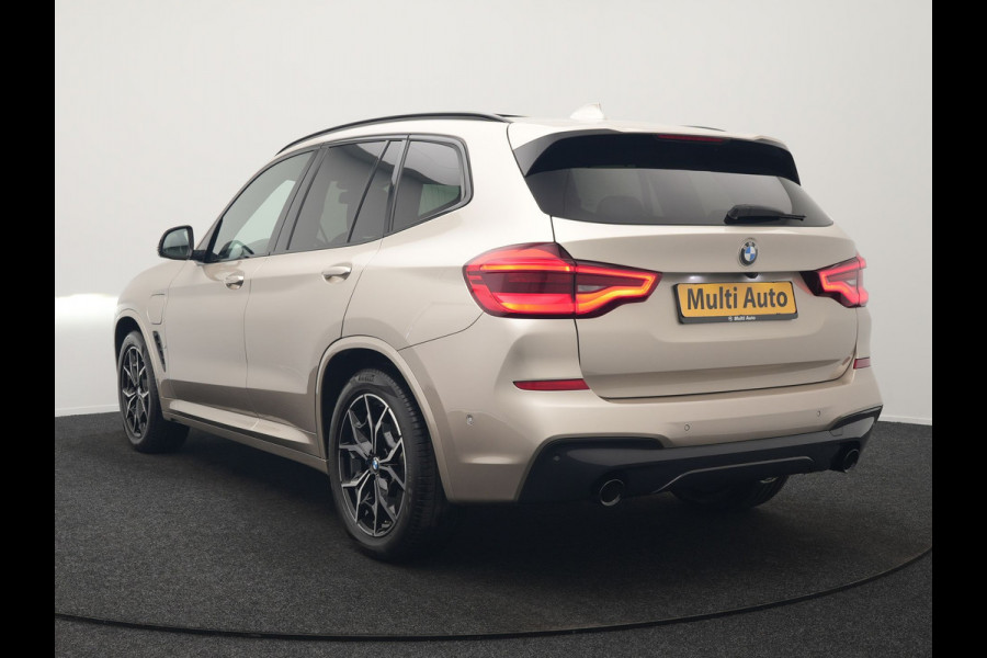 BMW X3 xDrive30e M Sport Plug In Hybrid 293pk Dealer O.H PHEV | Trekhaak Af Fabriek | Panodak | Adaptive Cruise | 360 Camera | Head Up | Sportstoelen Memory & Verwarmd | Harman & Kardon | Keyless | Apple Carplay | Virtual | Navigatie | DAB |