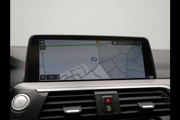 BMW X3 xDrive30e M Sport Plug In Hybrid 293pk Dealer O.H PHEV | Trekhaak Af Fabriek | Panodak | Adaptive Cruise | 360 Camera | Head Up | Sportstoelen Memory & Verwarmd | Harman & Kardon | Keyless | Apple Carplay | Virtual | Navigatie | DAB |