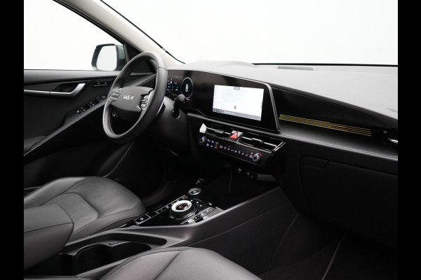 Kia Niro 1.6 GDi ExecutiveLine Plug In Hybrid 182pk Dealer O.H. PHEV | Adaptive Cruise | Head Up | Camera | Harman & Kardon | Lederen Sportstoelen Memory & Ventilatie | Stoelen & Stuur Verwarmd | Apple Carplay | Keyless | Blis | Sfeerverlichting |