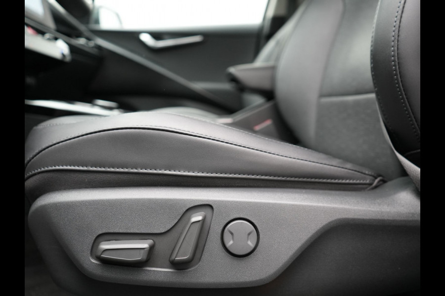 Kia Niro 1.6 GDi ExecutiveLine Plug In Hybrid 182pk Dealer O.H. PHEV | Adaptive Cruise | Head Up | Camera | Harman & Kardon | Lederen Sportstoelen Memory & Ventilatie | Stoelen & Stuur Verwarmd | Apple Carplay | Keyless | Blis | Sfeerverlichting |