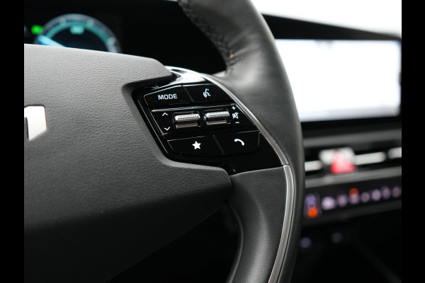 Kia Niro 1.6 GDi ExecutiveLine Plug In Hybrid 182pk Dealer O.H. PHEV | Adaptive Cruise | Head Up | Camera | Harman & Kardon | Lederen Sportstoelen Memory & Ventilatie | Stoelen & Stuur Verwarmd | Apple Carplay | Keyless | Blis | Sfeerverlichting |