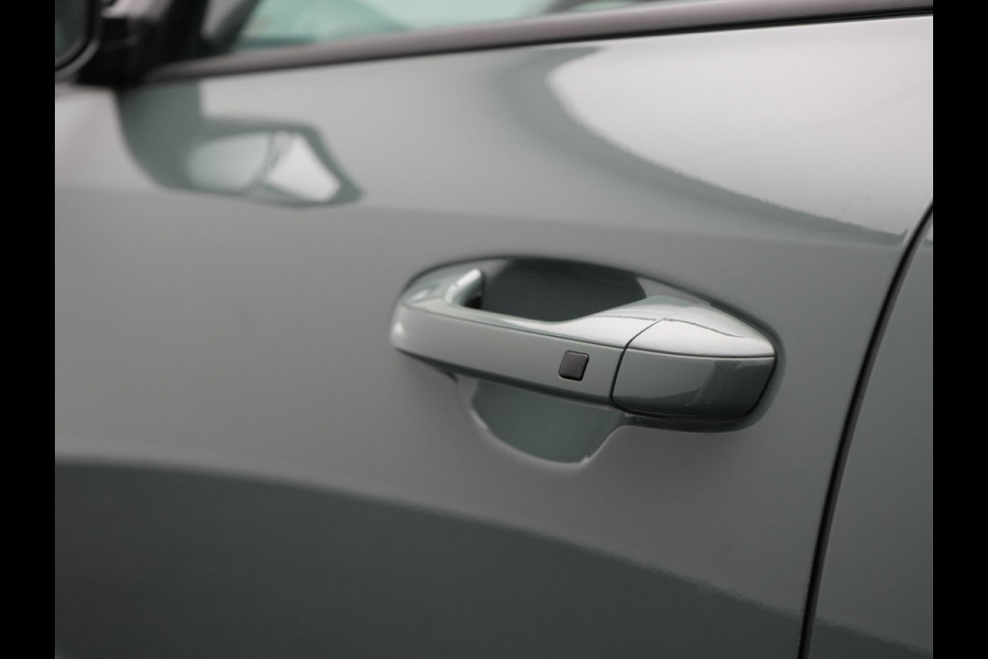 Kia Niro 1.6 GDi ExecutiveLine Plug In Hybrid 182pk Dealer O.H. PHEV | Adaptive Cruise | Head Up | Camera | Harman & Kardon | Lederen Sportstoelen Memory & Ventilatie | Stoelen & Stuur Verwarmd | Apple Carplay | Keyless | Blis | Sfeerverlichting |