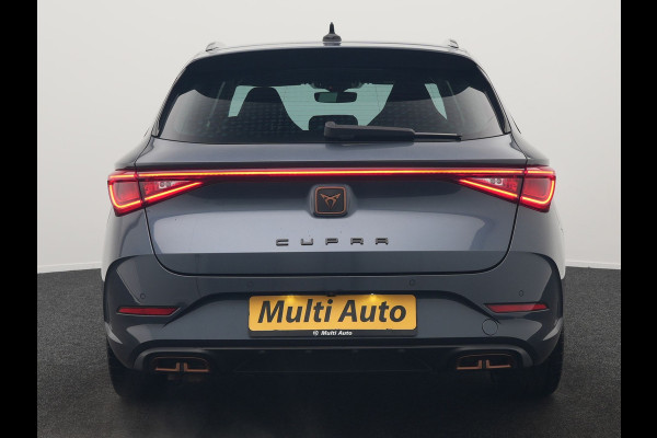 CUPRA Leon 1.4 e-Hybrid VZ Plug In Hybrid 245pk Dealer O.H PHEV | Adaptive Cruise | Camera | Keyless | Sportstoelen Verwarmd | Apple Carplay | Sfeerverlichting | Virtual | Navigatie | DAB+ | 19"L.M |