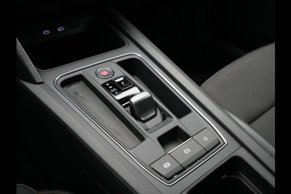 CUPRA Leon 1.4 e-Hybrid VZ Plug In Hybrid 245pk Dealer O.H PHEV | Adaptive Cruise | Camera | Keyless | Sportstoelen Verwarmd | Apple Carplay | Sfeerverlichting | Virtual | Navigatie | DAB+ | 19"L.M |