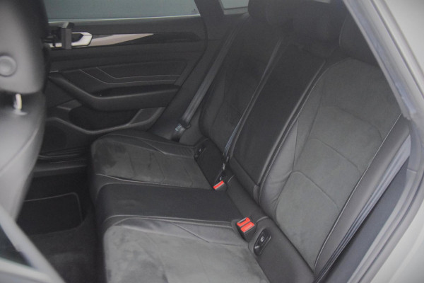 Volkswagen Arteon Shooting Brake 1.4 TSI eHybrid R-Line Business+ ELEKTRISCHE TREKHAAK/19" VELGEN/CAMERA