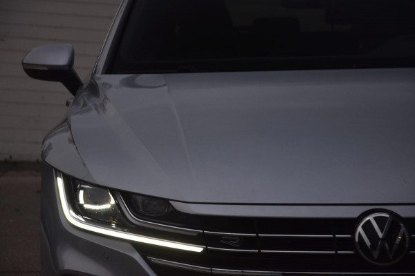 Volkswagen Arteon Shooting Brake 1.4 TSI eHybrid R-Line Business+ ELEKTRISCHE TREKHAAK/19" VELGEN/CAMERA