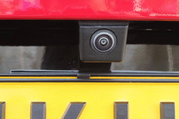 Alfa Romeo Tonale PHEV 280PK VELOCE | HARMAN/KARDON PREMIUM AUDIO | PREMIUM PACK: LEDEREN BEKLEDING/GEVENTILEERDE VOORSTOELEN/4-VOUDIG ELEKTRISCH VERSTELBARE LENDESTEUN VOORSTOELEN | WINTERPACK: STOEL/STUUR VERWARMING | STOEL VENTILATIE | TECHNOLOGY PACK: PARKEERWAARSCHUWING VOOR EN ACHTER/360° CAMERA/AUTOMATISCH INPARKEREN/ AUTONOMOUS DRIVING LEVEL 2: ADAPTIVE CRUISE CONTROL/LANE CENTERING ASSIST/TRAFFIC JAM ASSIST DODEHOEK DETECTIE AUTOMATISCH DIMMENDE BUITENSPIEGELS | DRAADLOZE TELEFOONLADER | FULL LED MATRIX KOPLAMPEN | DUAL STAGE VALVE: ACTIEVE DEMPING | KEYLESS ENTRY/START | 20" L