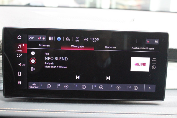 Alfa Romeo Tonale PHEV 280PK VELOCE | HARMAN/KARDON PREMIUM AUDIO | PREMIUM PACK: LEDEREN BEKLEDING/GEVENTILEERDE VOORSTOELEN/4-VOUDIG ELEKTRISCH VERSTELBARE LENDESTEUN VOORSTOELEN | WINTERPACK: STOEL/STUUR VERWARMING | STOEL VENTILATIE | TECHNOLOGY PACK: PARKEERWAARSCHUWING VOOR EN ACHTER/360° CAMERA/AUTOMATISCH INPARKEREN/ AUTONOMOUS DRIVING LEVEL 2: ADAPTIVE CRUISE CONTROL/LANE CENTERING ASSIST/TRAFFIC JAM ASSIST DODEHOEK DETECTIE AUTOMATISCH DIMMENDE BUITENSPIEGELS | DRAADLOZE TELEFOONLADER | FULL LED MATRIX KOPLAMPEN | DUAL STAGE VALVE: ACTIEVE DEMPING | KEYLESS ENTRY/START | 20" L