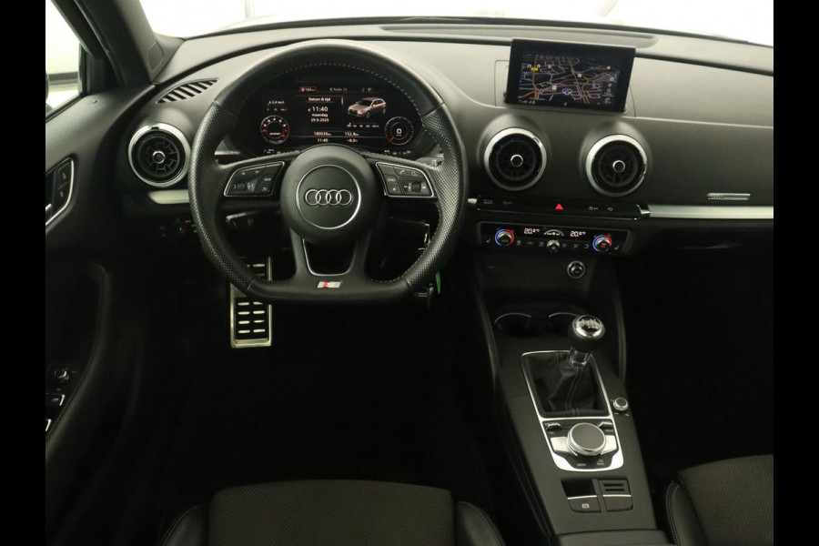 Audi A3 30 TFSI Advance Sport | Stoelverwarming | Virtual Cockpit | Carplay | Half leder | Navigatie | Full LED | Parkeerhulp | Bluetooth | Climate control | Cruise control