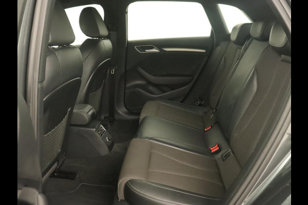 Audi A3 30 TFSI Advance Sport | Stoelverwarming | Virtual Cockpit | Carplay | Half leder | Navigatie | Full LED | Parkeerhulp | Bluetooth | Climate control | Cruise control