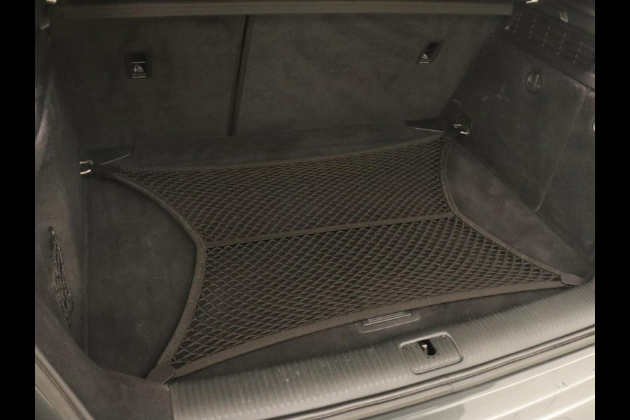 Audi A3 30 TFSI Advance Sport | Stoelverwarming | Virtual Cockpit | Carplay | Half leder | Navigatie | Full LED | Parkeerhulp | Bluetooth | Climate control | Cruise control