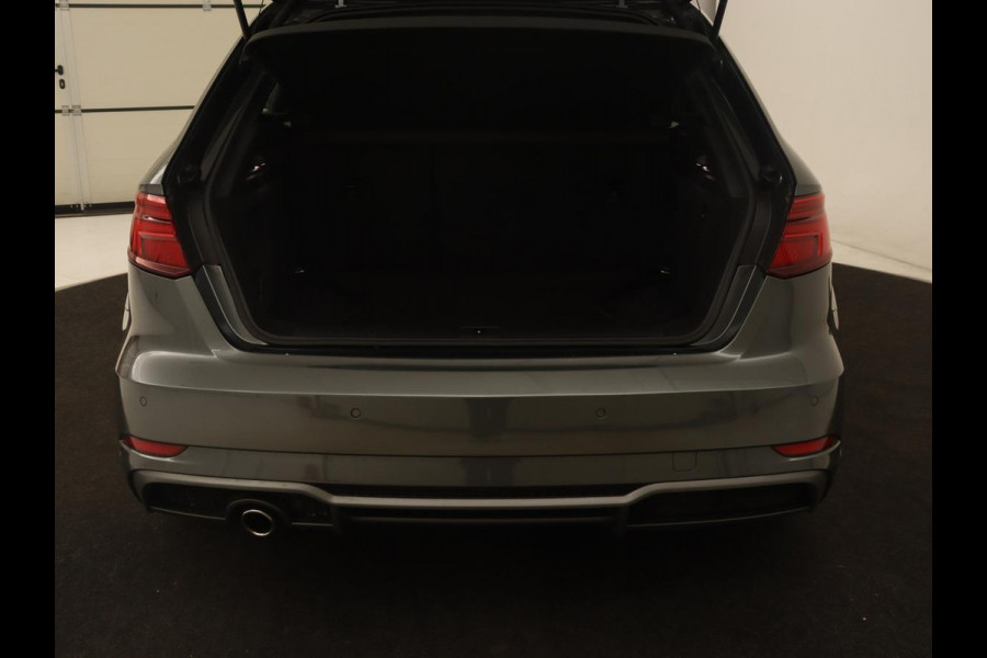 Audi A3 30 TFSI Advance Sport | Stoelverwarming | Virtual Cockpit | Carplay | Half leder | Navigatie | Full LED | Parkeerhulp | Bluetooth | Climate control | Cruise control