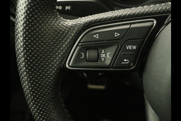 Audi A3 30 TFSI Advance Sport | Stoelverwarming | Virtual Cockpit | Carplay | Half leder | Navigatie | Full LED | Parkeerhulp | Bluetooth | Climate control | Cruise control