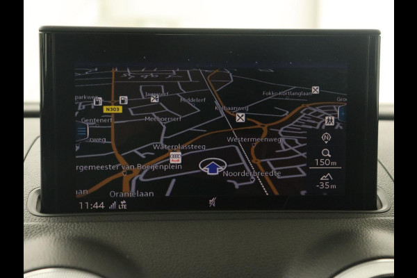 Audi A3 30 TFSI Advance Sport | Stoelverwarming | Virtual Cockpit | Carplay | Half leder | Navigatie | Full LED | Parkeerhulp | Bluetooth | Climate control | Cruise control