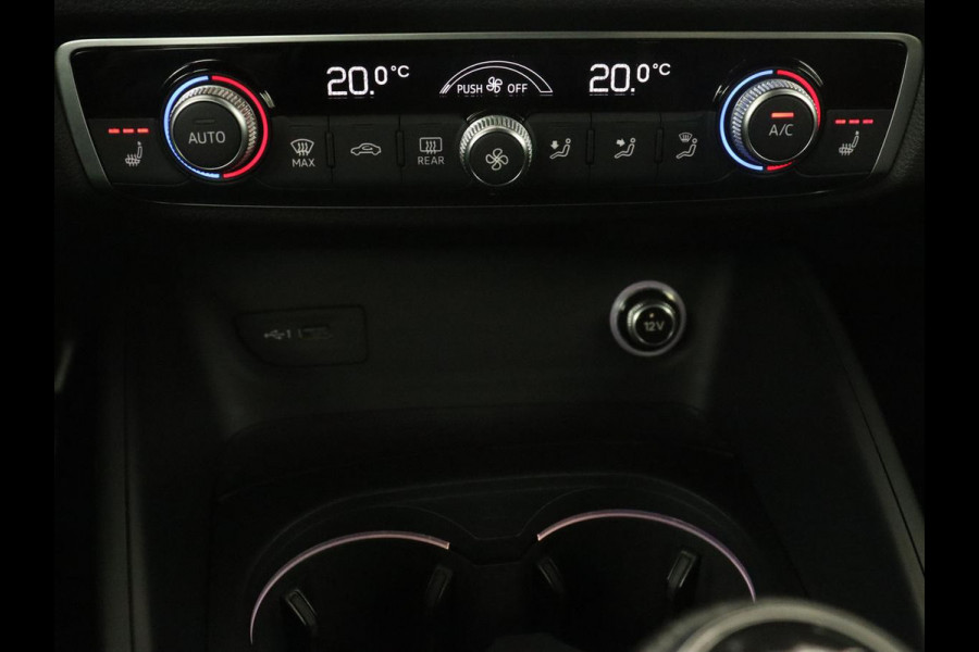 Audi A3 30 TFSI Advance Sport | Stoelverwarming | Virtual Cockpit | Carplay | Half leder | Navigatie | Full LED | Parkeerhulp | Bluetooth | Climate control | Cruise control