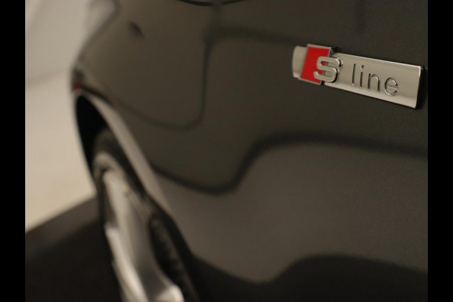 Audi A3 30 TFSI Advance Sport | Stoelverwarming | Virtual Cockpit | Carplay | Half leder | Navigatie | Full LED | Parkeerhulp | Bluetooth | Climate control | Cruise control