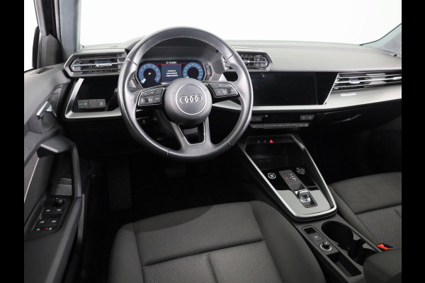 Audi A3 Limousine 30 TFSI Pro Line 110pk S-tronic | Stoelverwarming | 18 inch Lichtmetalen velgen | Cruise controle | Navigatie via App