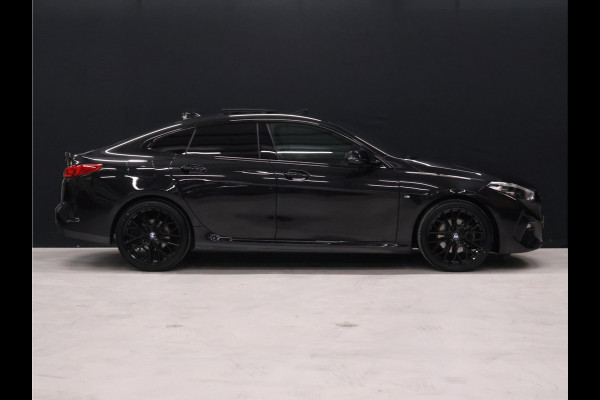 BMW 2 Serie Gran Coupé 218i M-Sport [SCHUIFKANTELDAK, APPLE CARPLAY, ANDROID, CAMERA, PDC V+A, VOL LEDER, CRUISE, CLIMATE, NIEUWSTAAT]