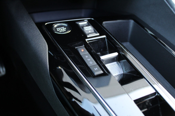 Peugeot 5008 1.2 PureTech GT 7p Automaat | Trekhaak | Camera | BLIS |