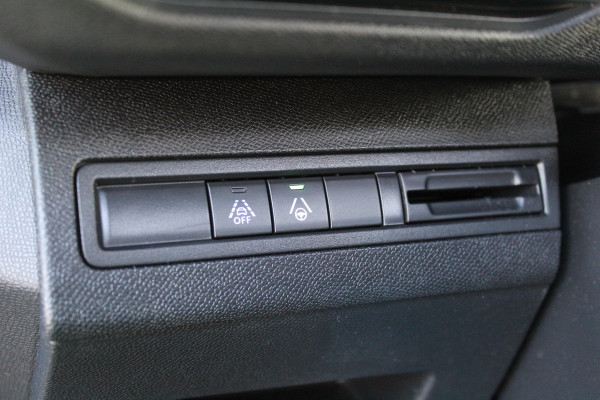 Peugeot 5008 1.2 PureTech GT 7p Automaat | Trekhaak | Camera | BLIS |