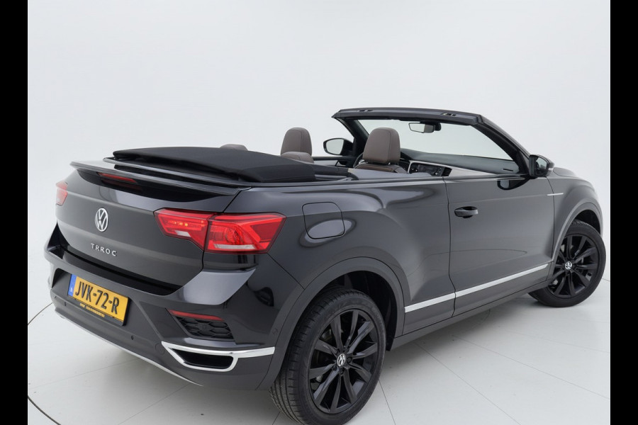 Volkswagen T-Roc Cabrio 1.5 TSI 150PK STYLE SPORT ST/STOELVERW TREKHAAK/NAVI/VIRTUAL/LEDER