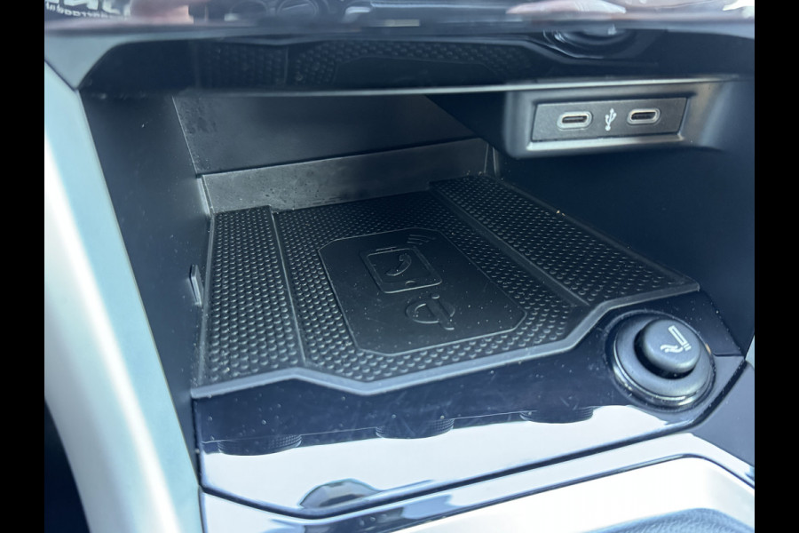 Volkswagen T-Roc Cabrio 1.5 TSI 150PK STYLE SPORT ST/STOELVERW TREKHAAK/NAVI/VIRTUAL/LEDER