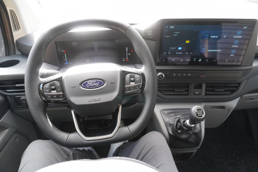 Ford Transit Custom 320L 2.0 TDCI 136PK L2H1 Trail DubbelCabine Schuifdeur L/R Nr. V090 | Airco | Adap | Navi| Camera | Blis |20 Inch Lm velgen DEMO