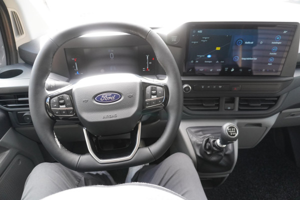 Ford Transit Custom 320L 2.0 TDCI 136PK L2H1 Trail DubbelCabine Schuifdeur L/R Nr. V090 | Airco | Adap | Navi| Camera | Blis |20 Inch Lm velgen DEMO